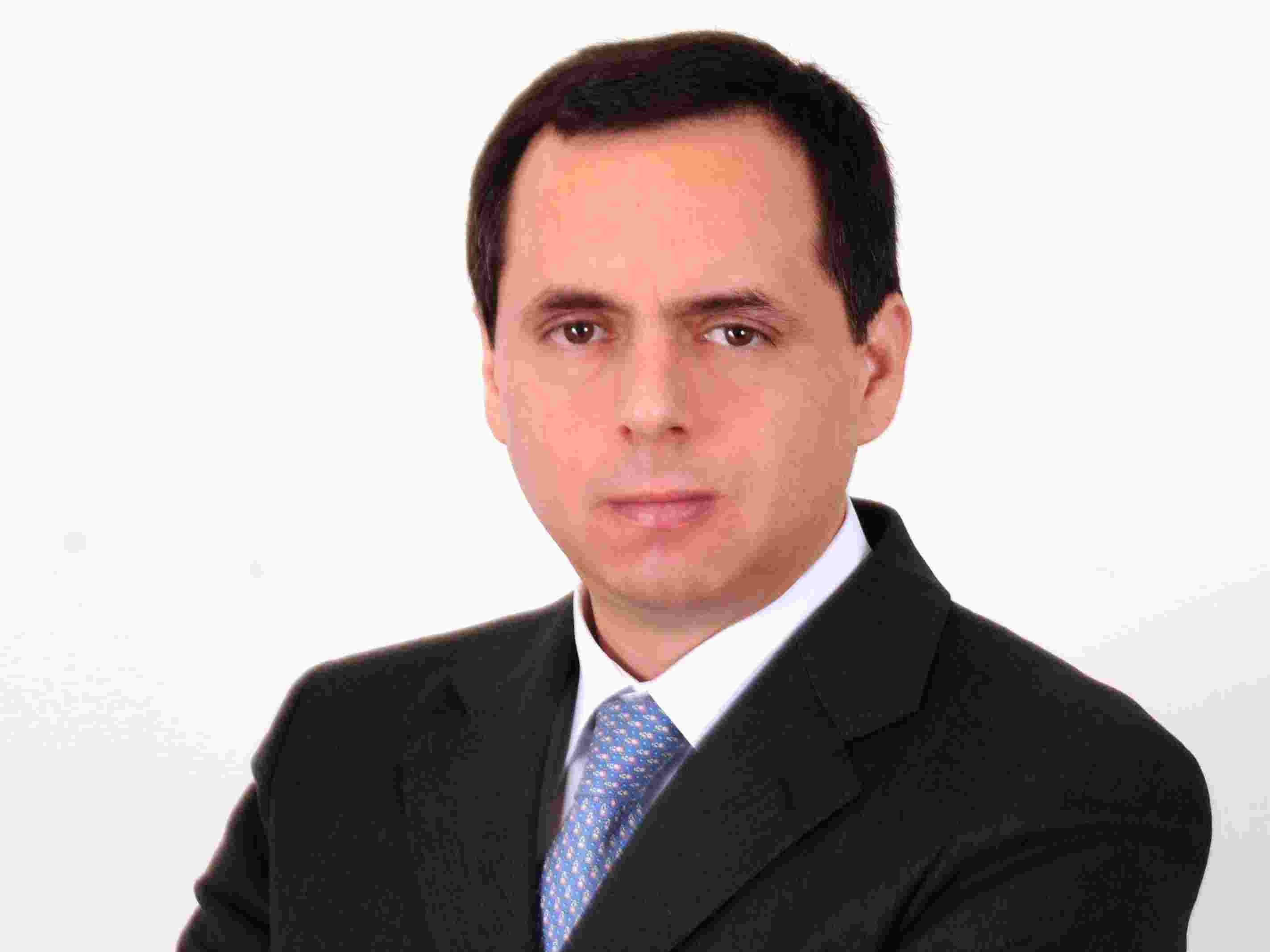 HACIENDA RENUEVA NOMBRAMIENTO DE JAVIER CRUZ TAMBURRINO COMO DIRECTOR DE LA UAF 